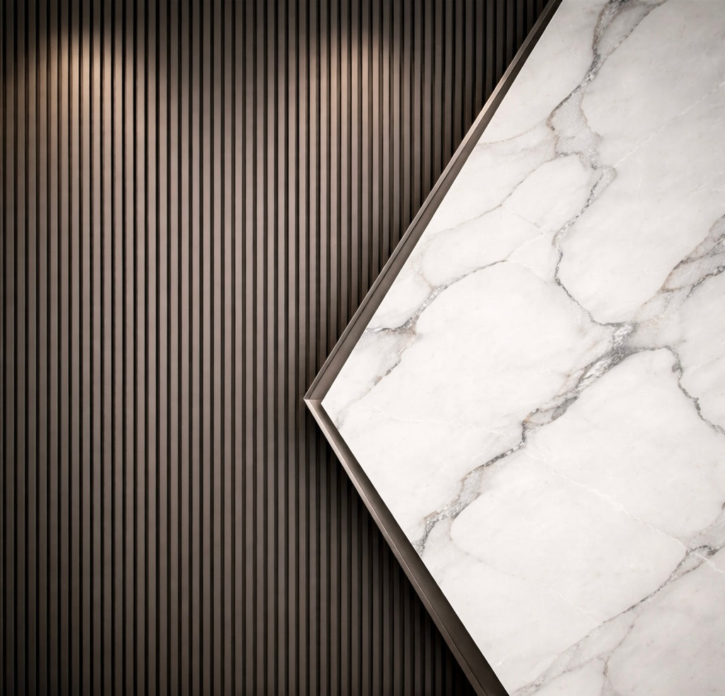 Obsidian Marble Edge Wallpaper