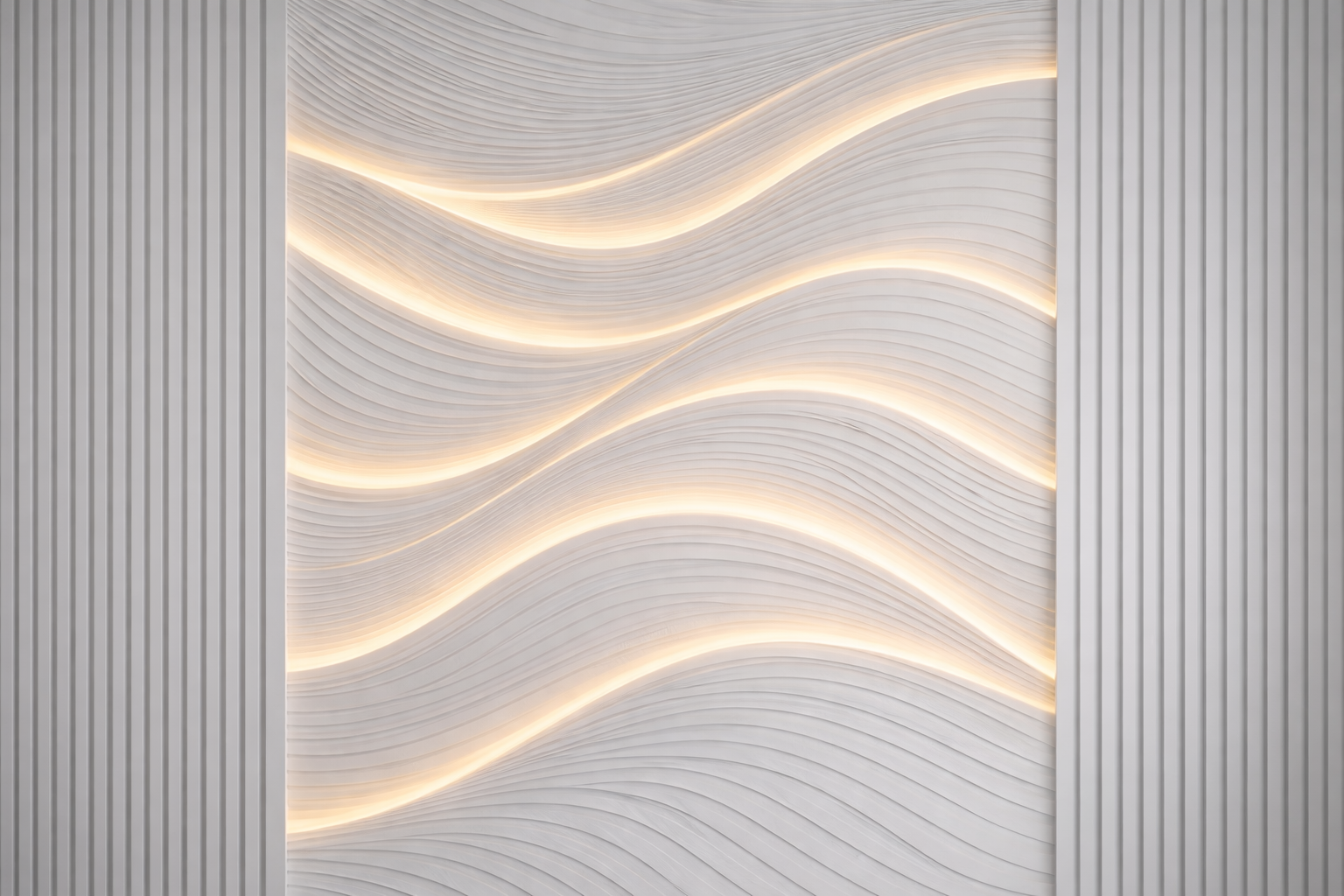 Serene Waves Wallpaper